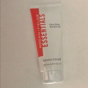 Rodan + Fields Daily Body Moisturizer